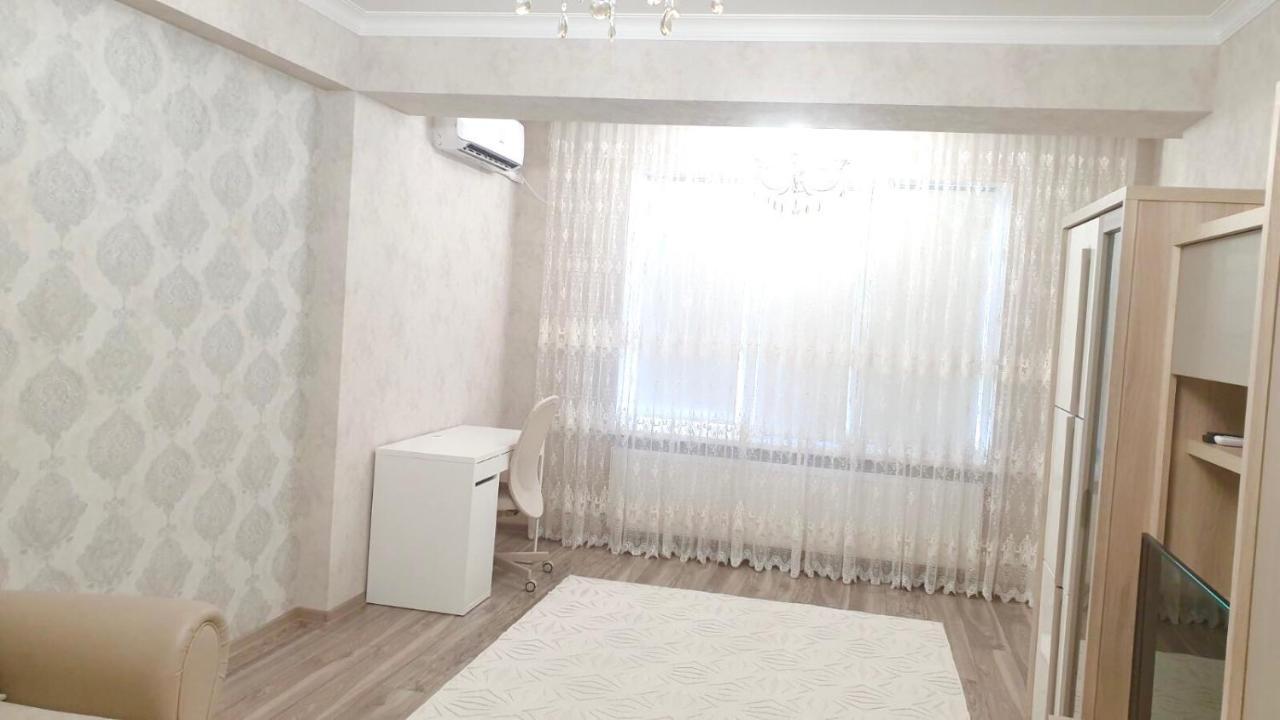 Center Apartment On Albisoara Street Chisinau Exterior foto