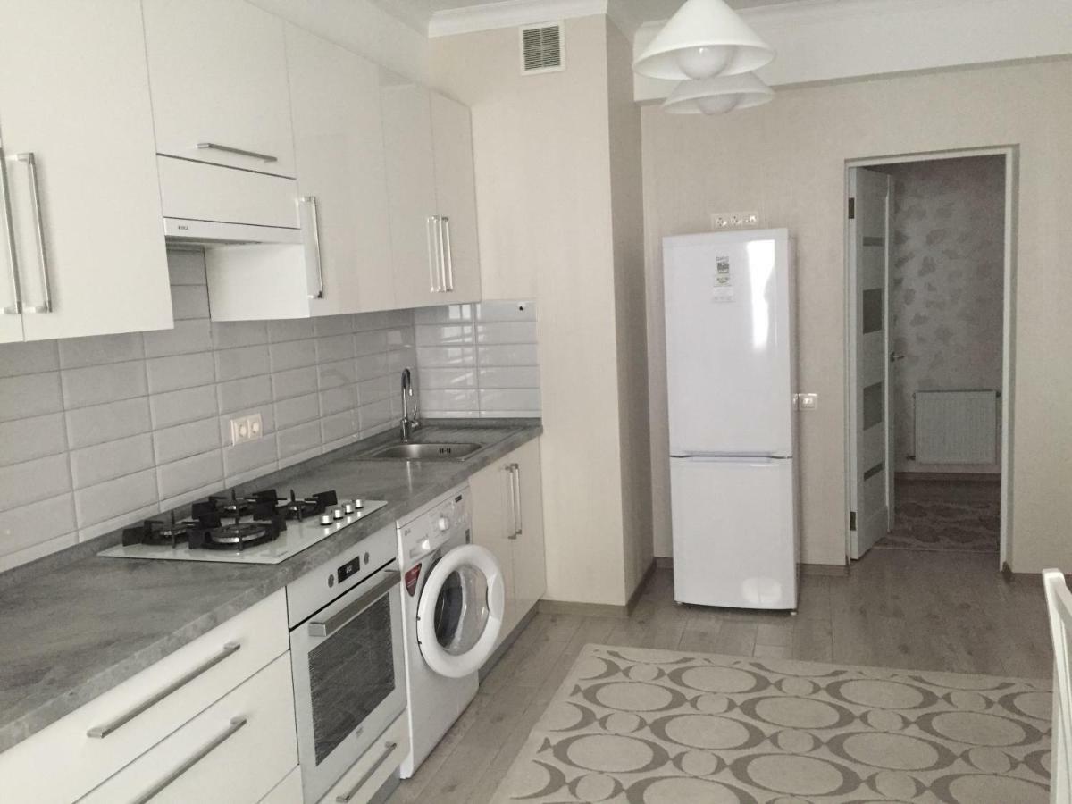 Center Apartment On Albisoara Street Chisinau Exterior foto